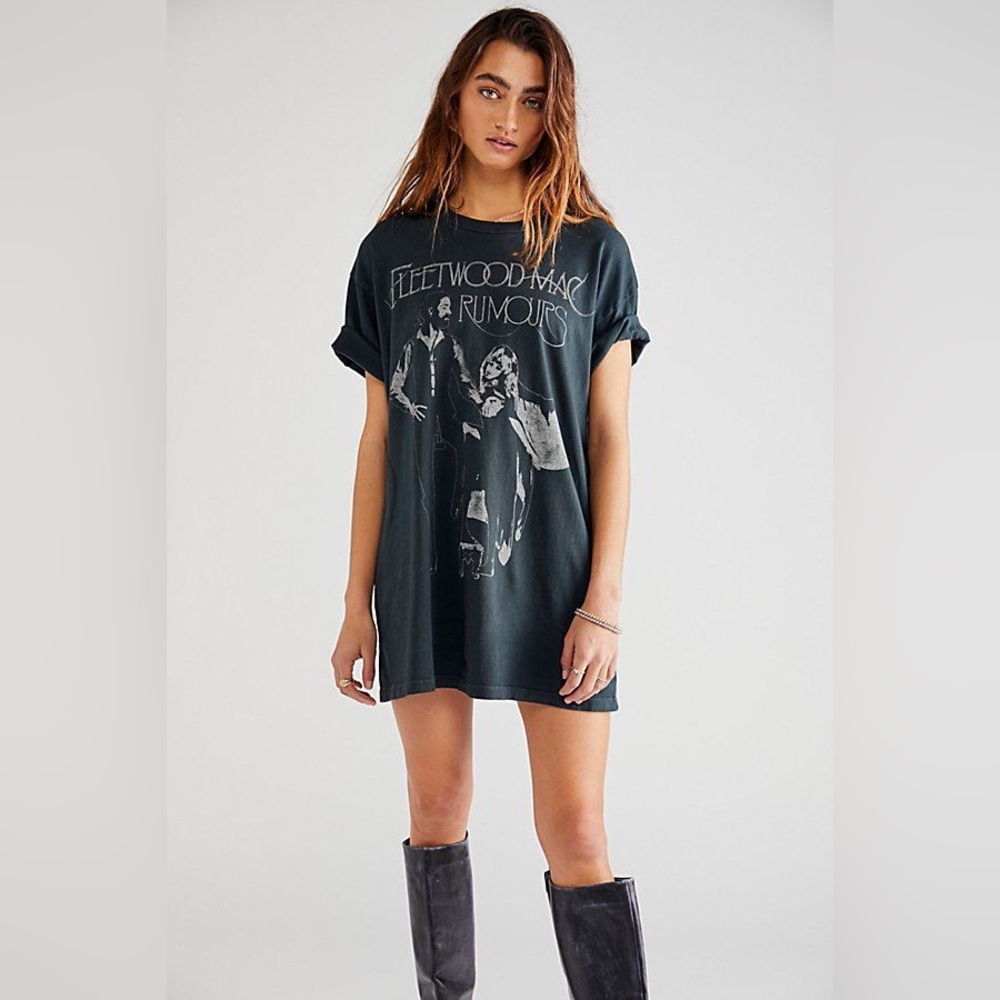 DAYDREAMER FLEETWOOD MAC RUMORS TEE DRESS
